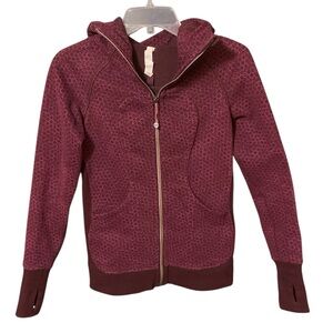 Lululemon Scuba Hoodie Garnet Size 2 Pockets Thumb Holes Full Zip Front